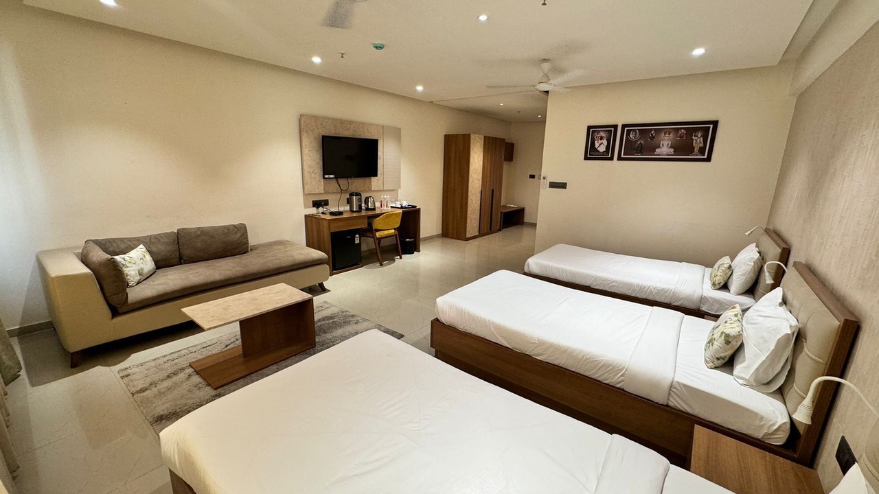 Photo of Bedroom in Gandhinagar