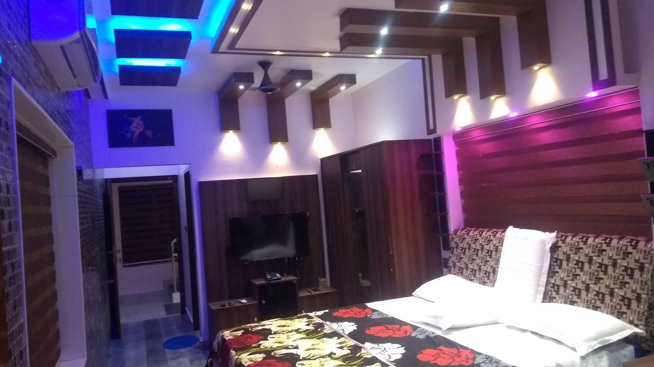 Photo of Bedroom in Thiruvananthapuram