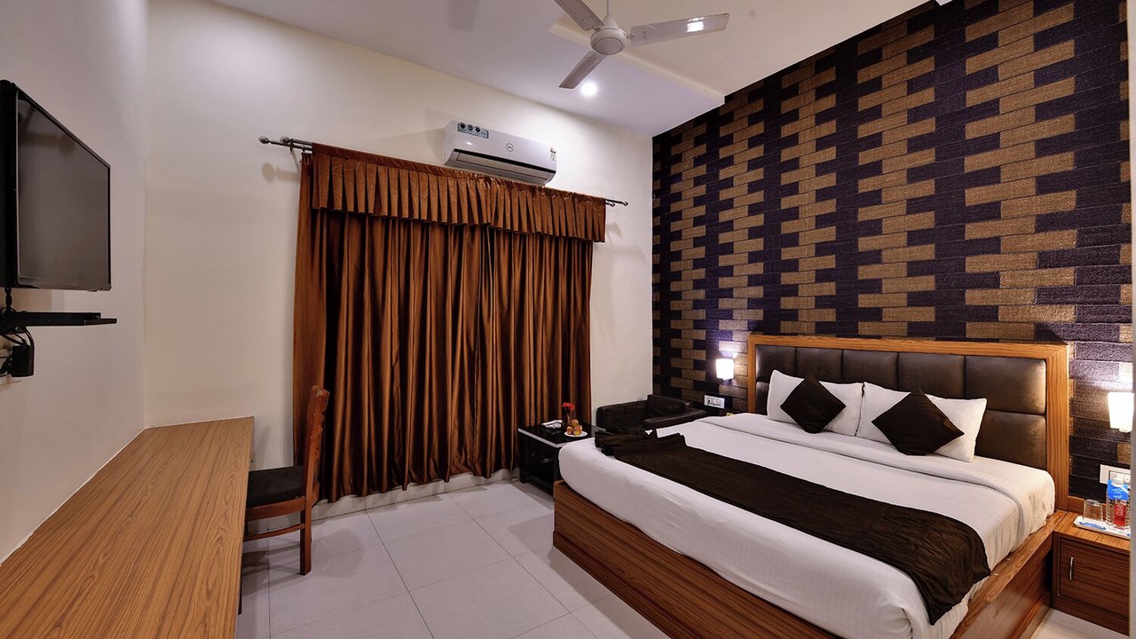 Photo of Bedroom in Mirzapur