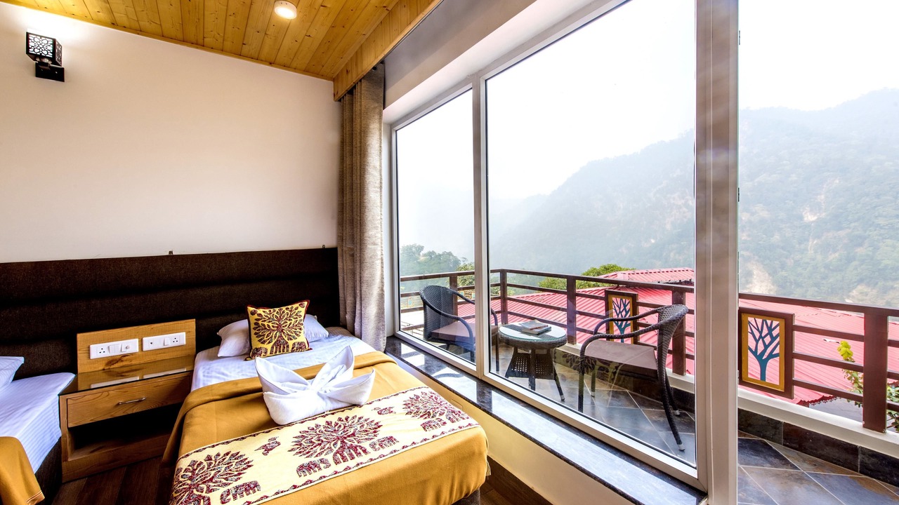 Photo of Bedroom in Paliyal Gaon