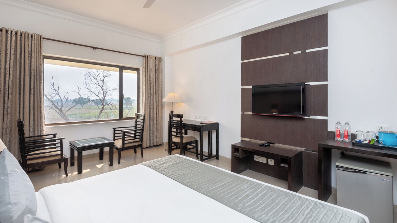 Photo of Bedroom in Behror