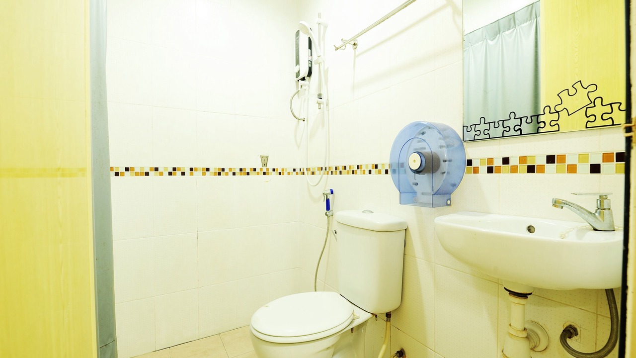 Photo of Bathroom in Medan Batu Caves