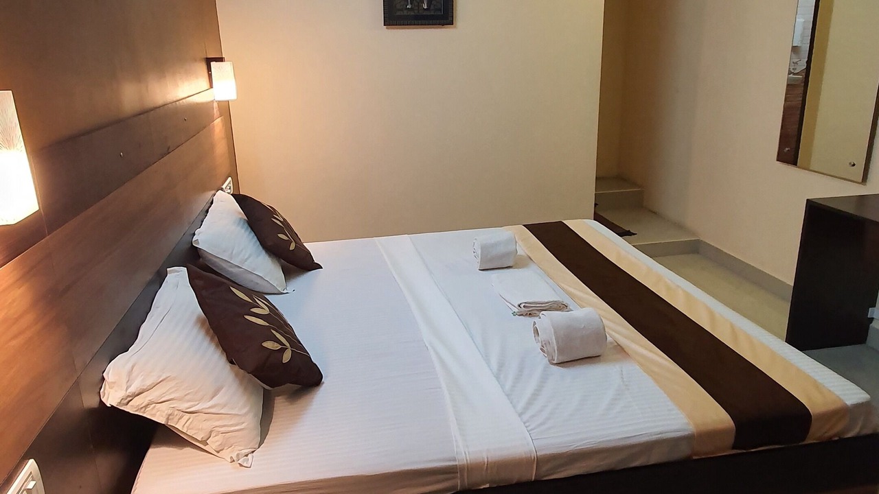 Photo of Bedroom in Mylapore Tiruvallikk