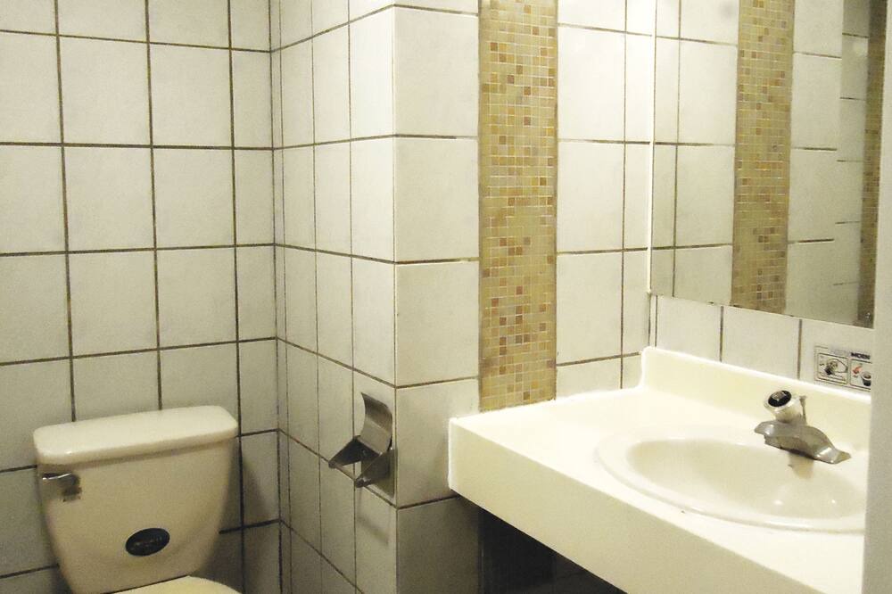 Photo of Bathroom in Hsinchu City Centre