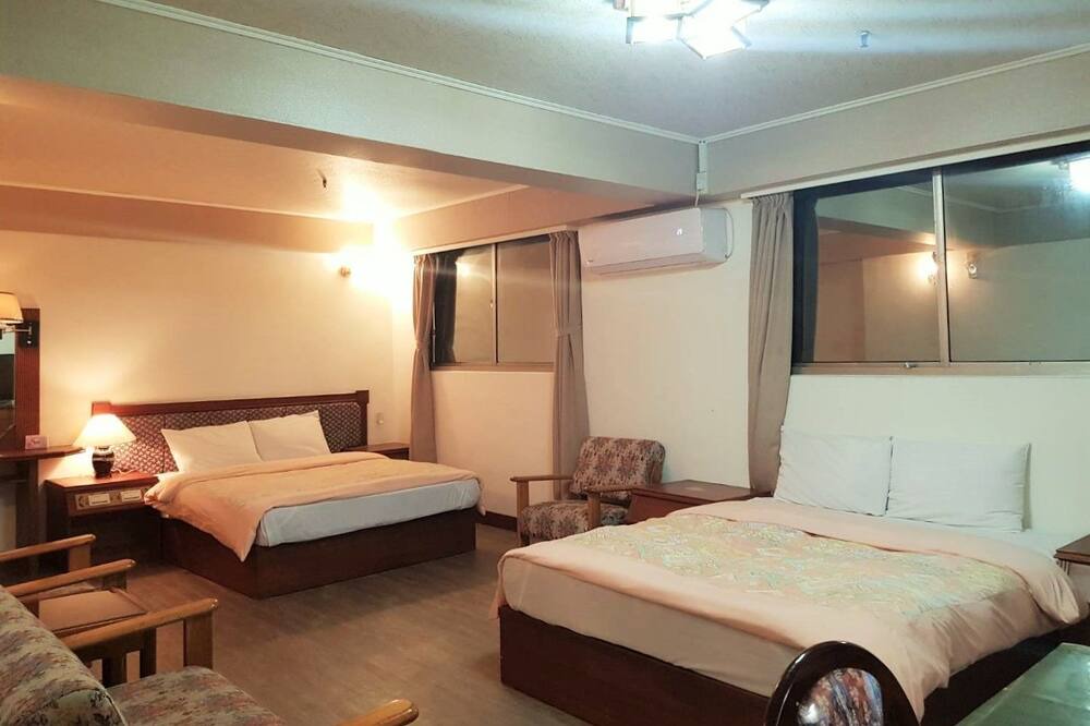 Photo of Bedroom in Hsinchu City Centre