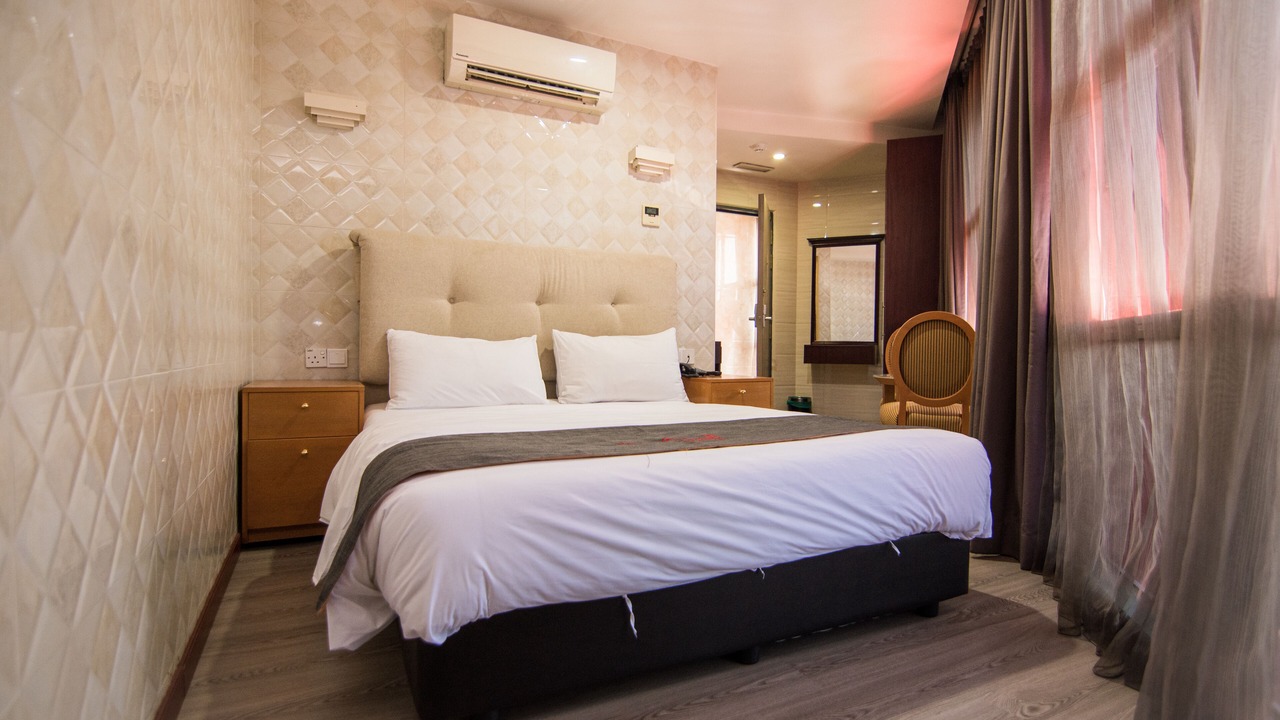 Photo of Bedroom in Kampung Bangkong