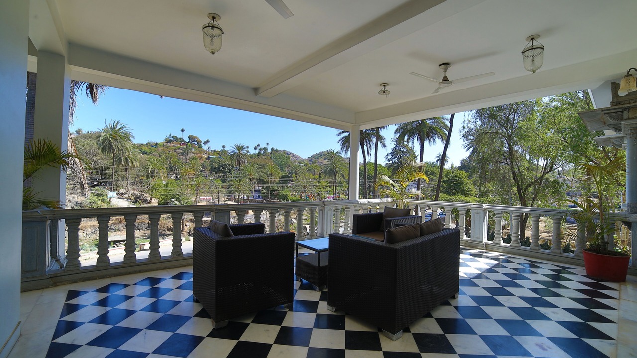 Photo of Patio Balcony in Mount Abu