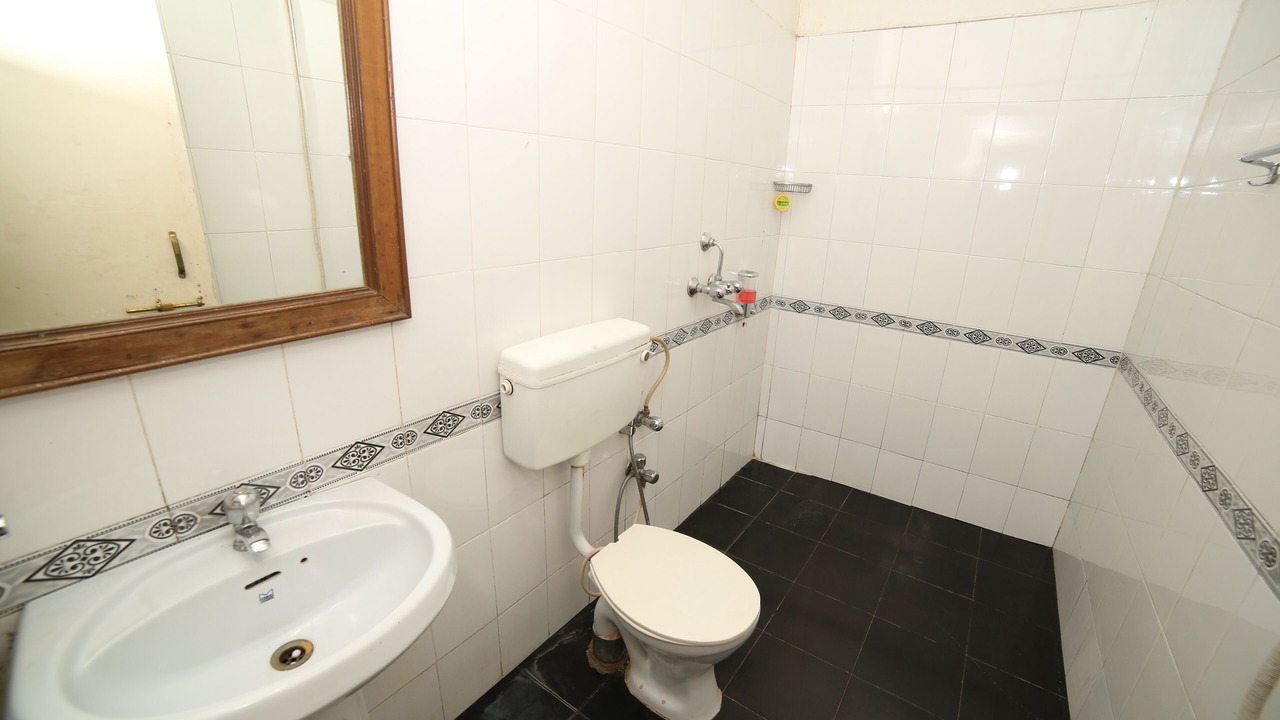 Photo of Bathroom in Mount Abu