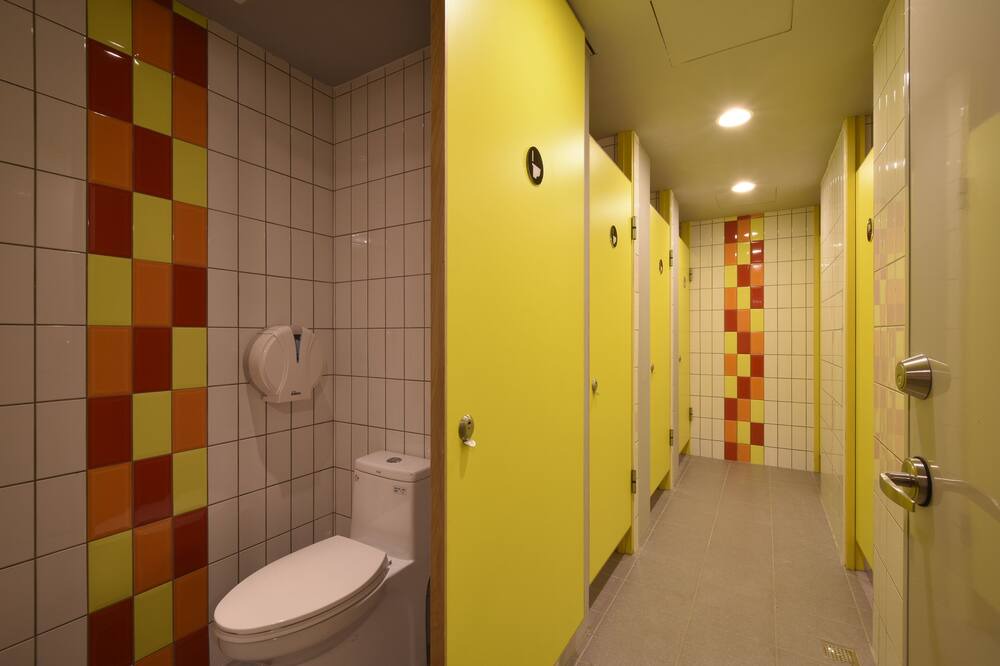Photo of Bathroom in Tamsui