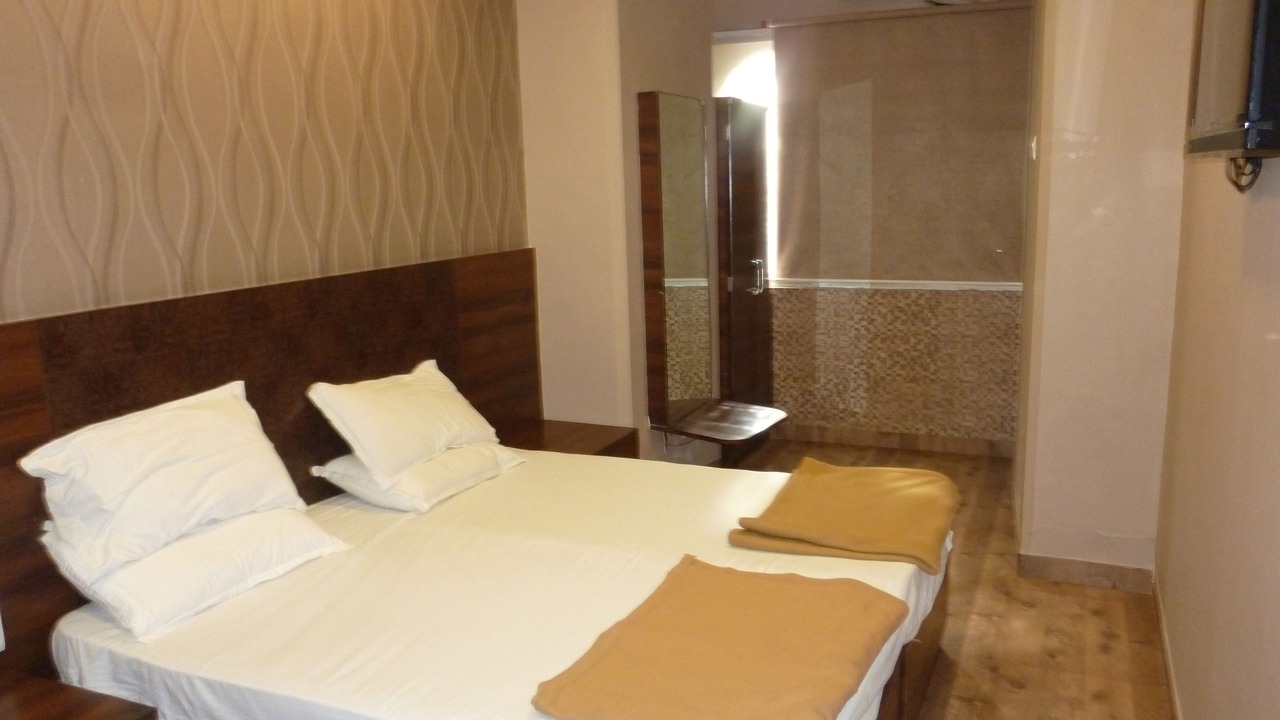 Photo of Bedroom in Girgaon