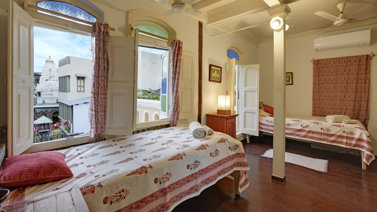 Photo of Bedroom in Ahmedabad City Centre