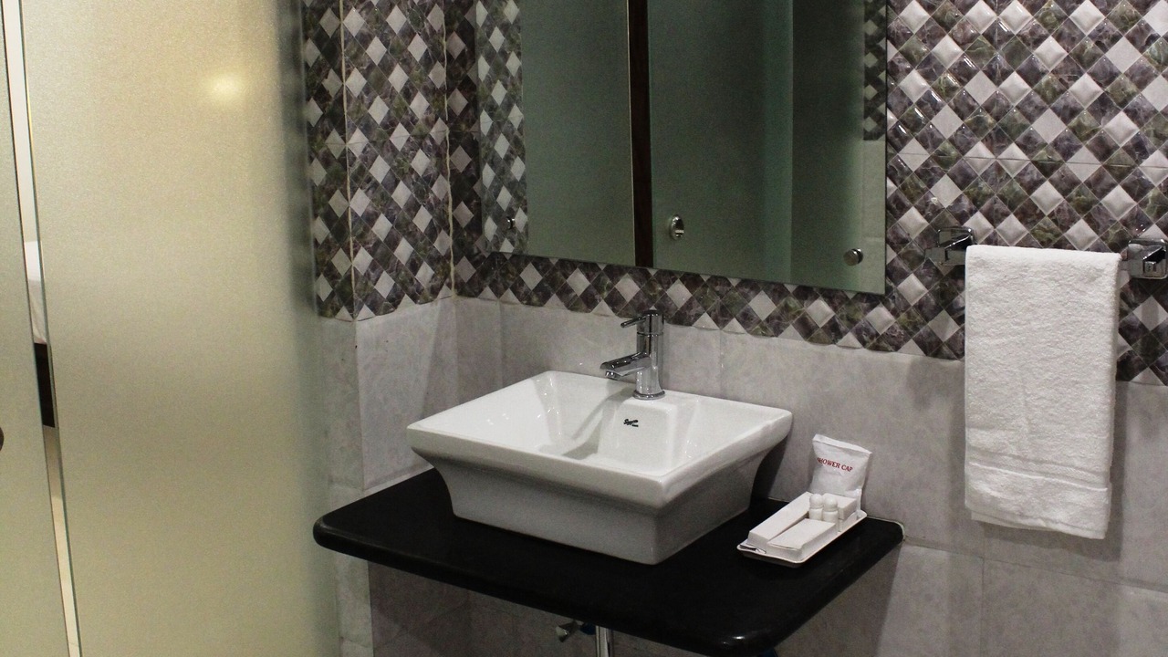Photo of Bathroom in Sualkuchi