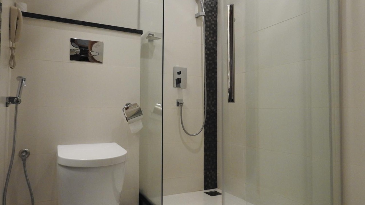 Photo of Bathroom in Thampanoor