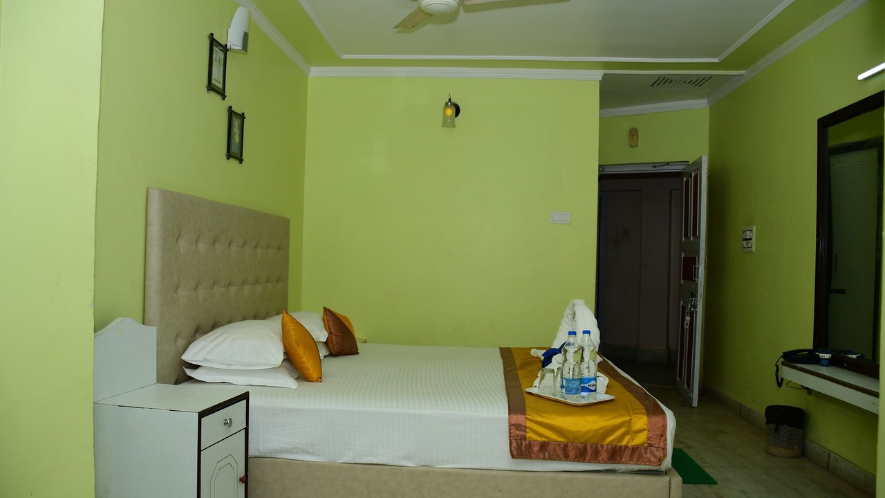 Photo of Bedroom in Digha