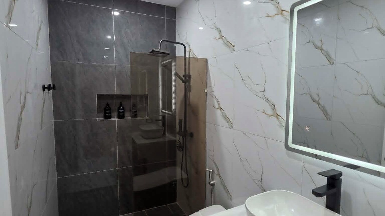 Photo of Bathroom in Looc