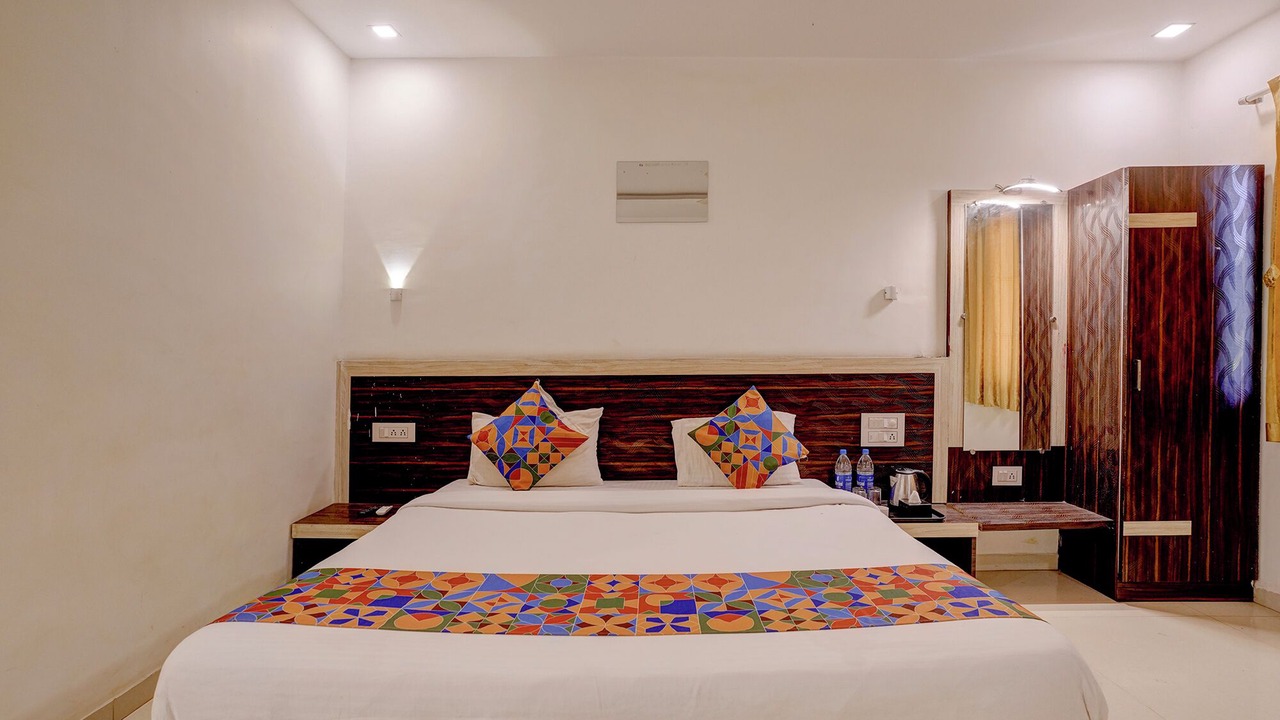 Photo of Bedroom in Mahabaleshwar