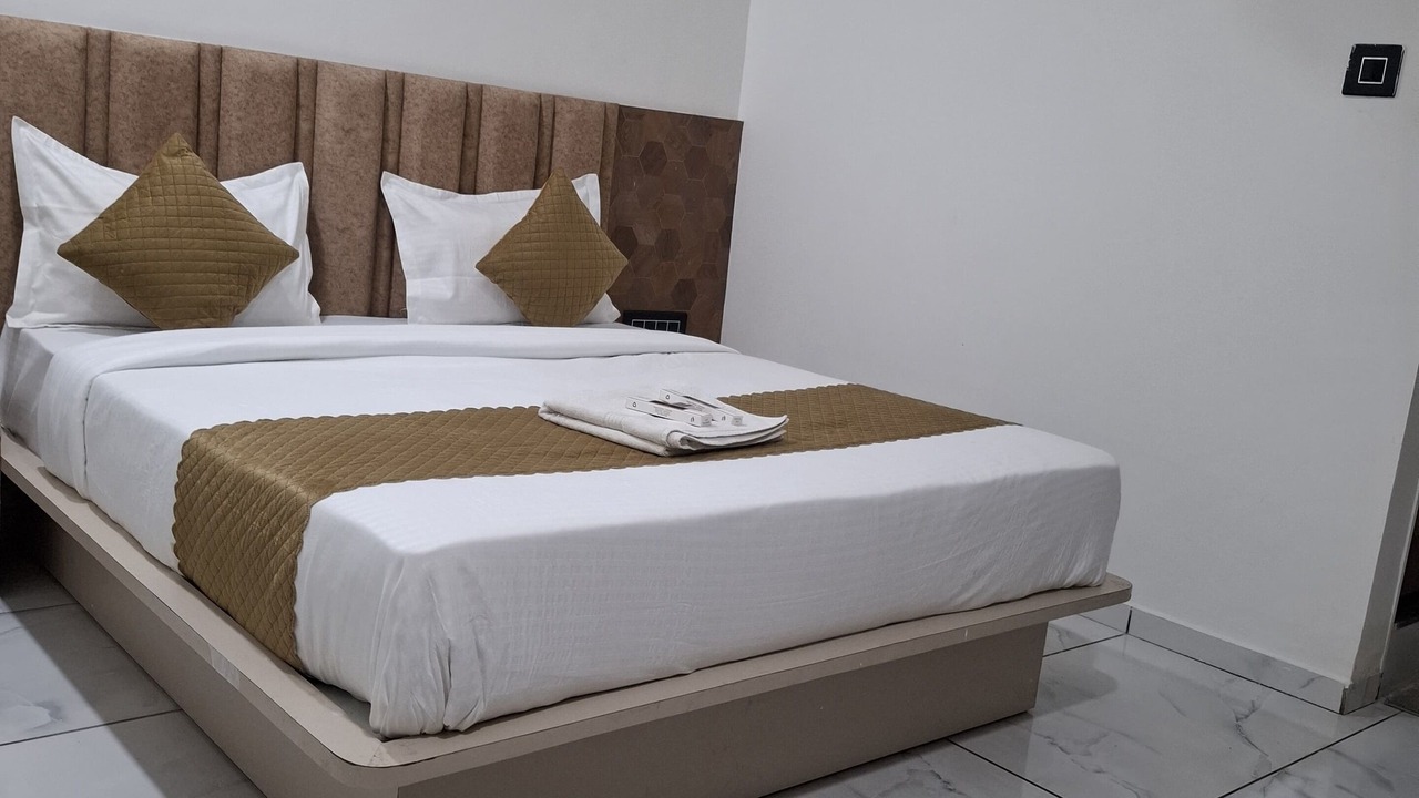 Photo of Bedroom in Gandhinagar