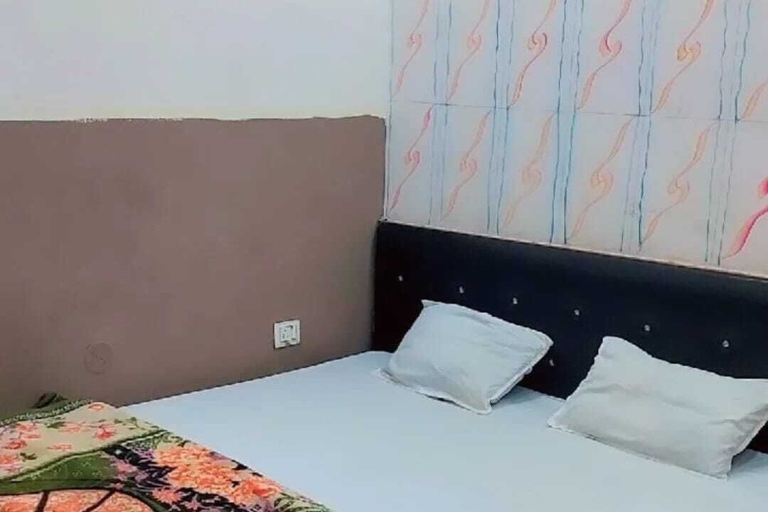 Photo of Bedroom in Khatu