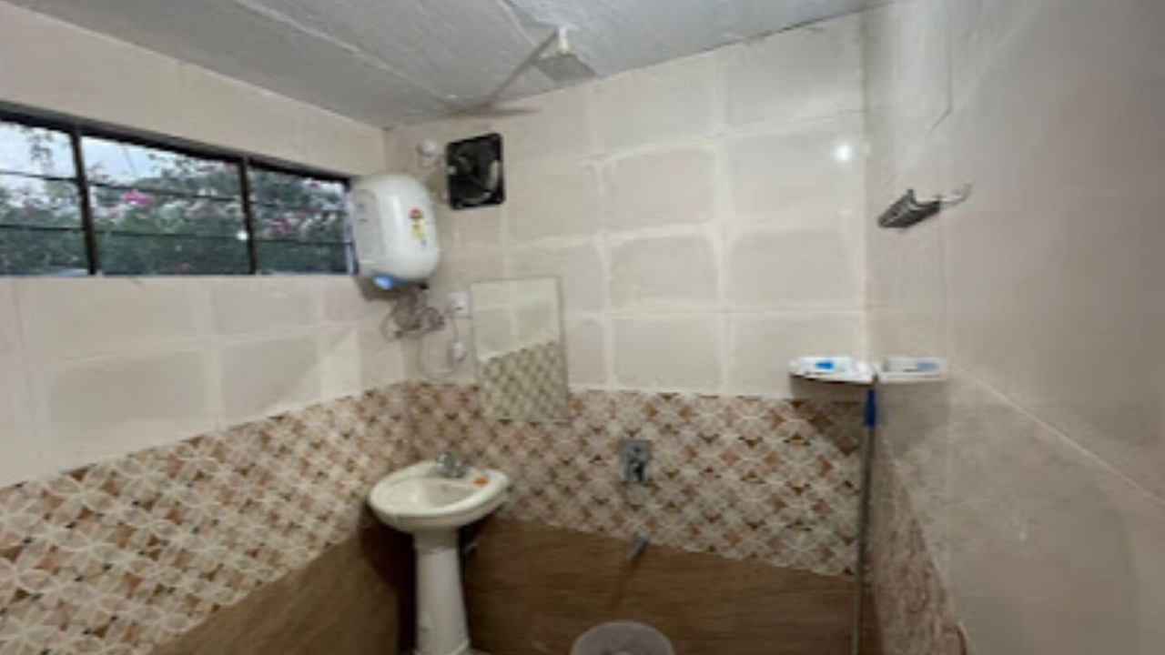 Photo of Bathroom in Shri Madhopur