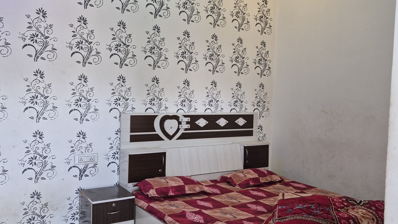 Photo of Bedroom in Khatu