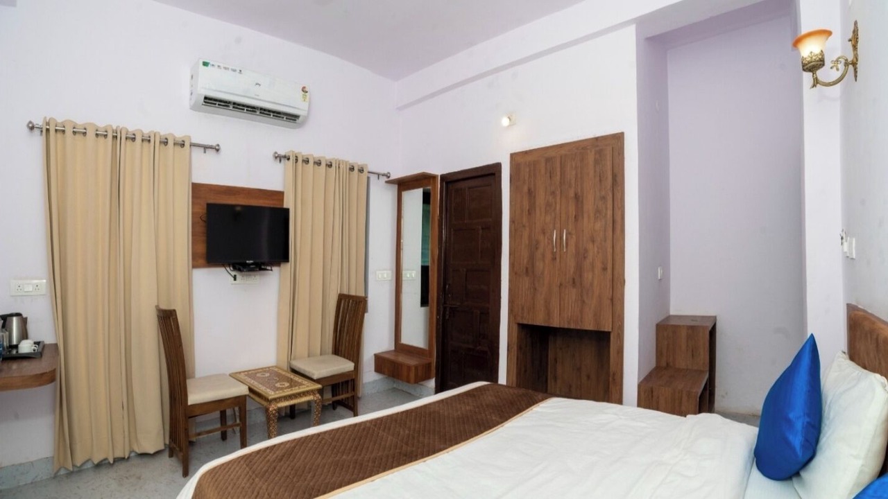 Photo of Bedroom in Udaipur City Centre