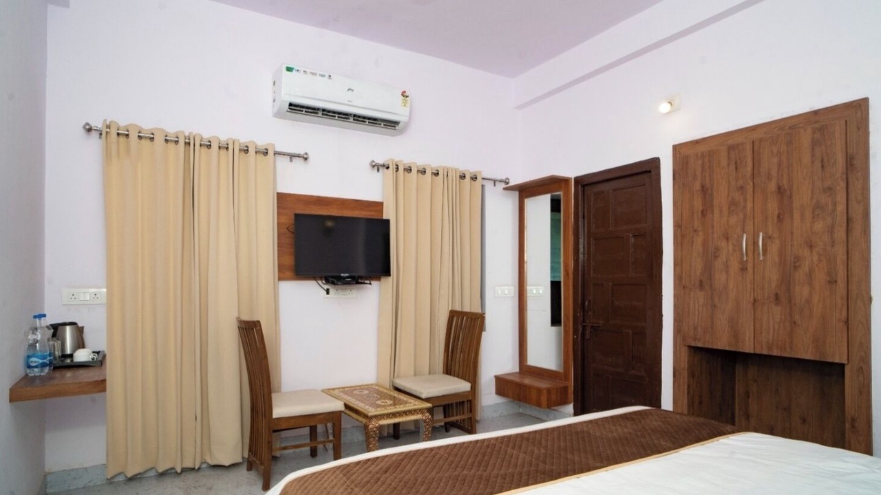 Photo of Bedroom in Udaipur City Centre