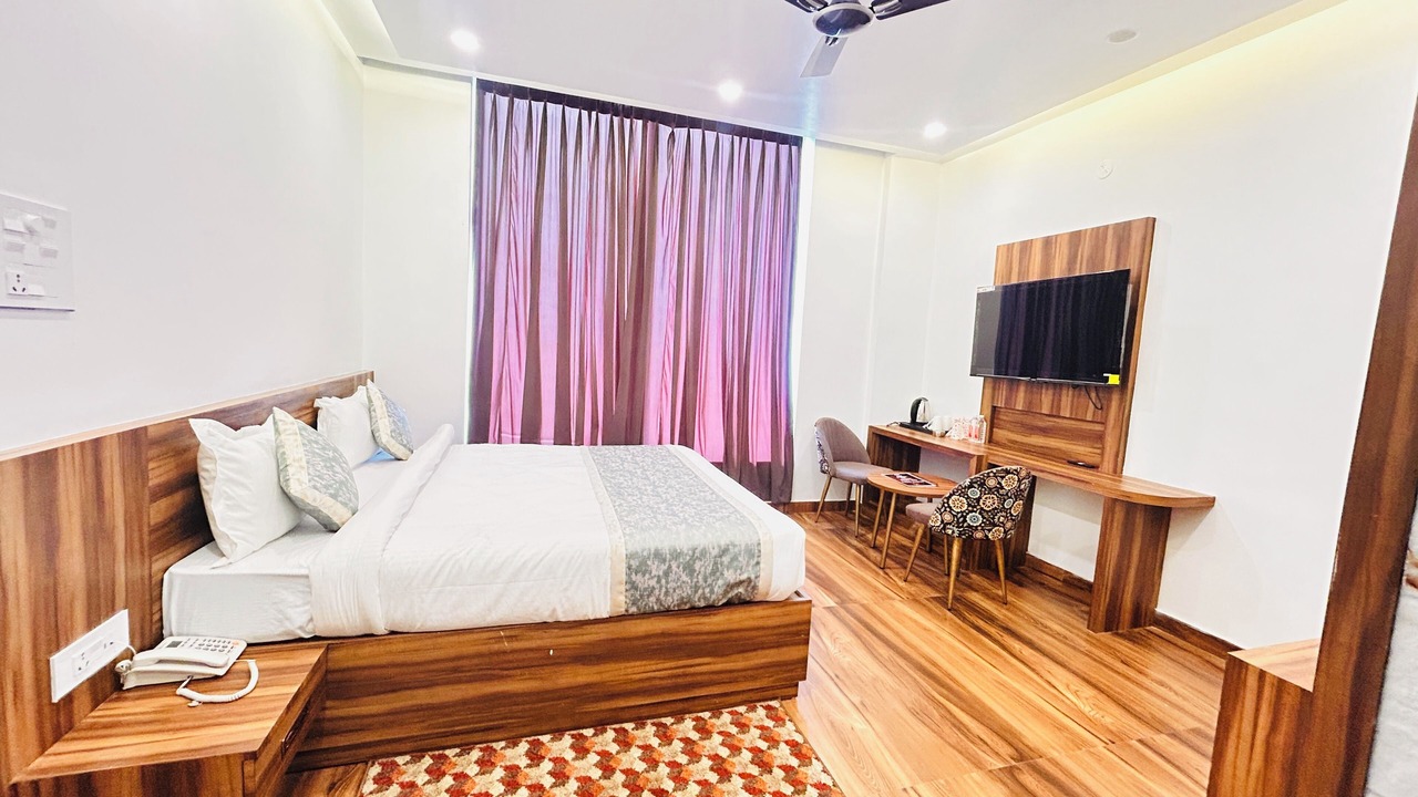 Photo of Bedroom in Siwan