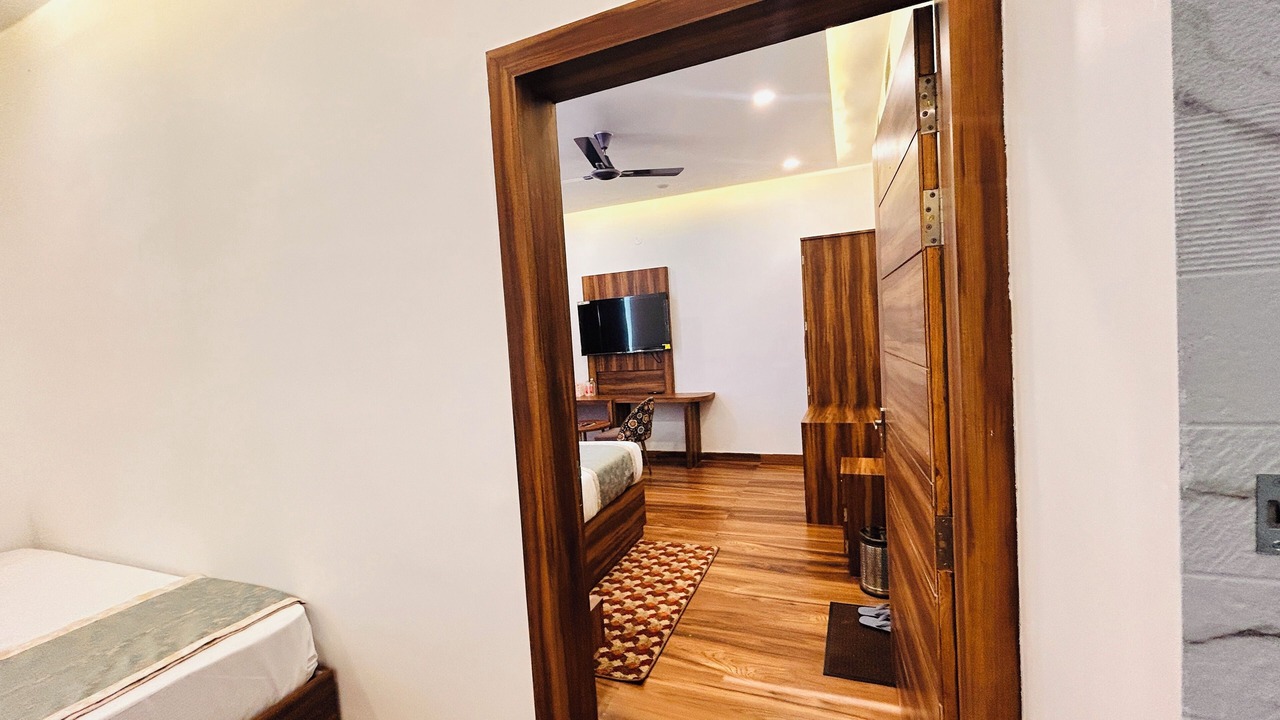 Photo of Bedroom in Siwan