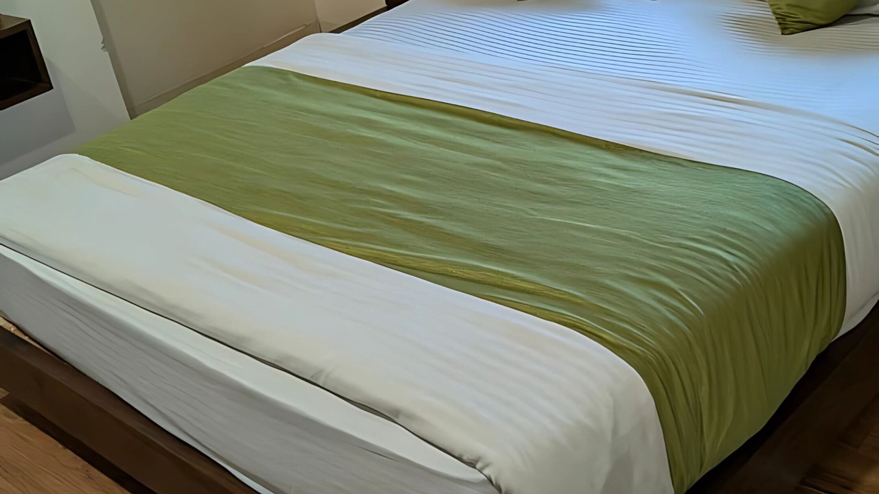 Photo of Bedroom in Vadodara