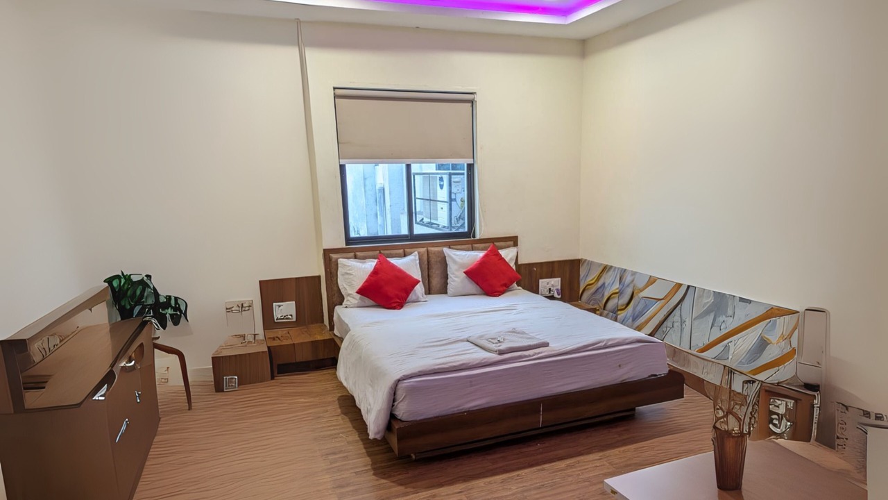 Photo of Bedroom in Vadodara