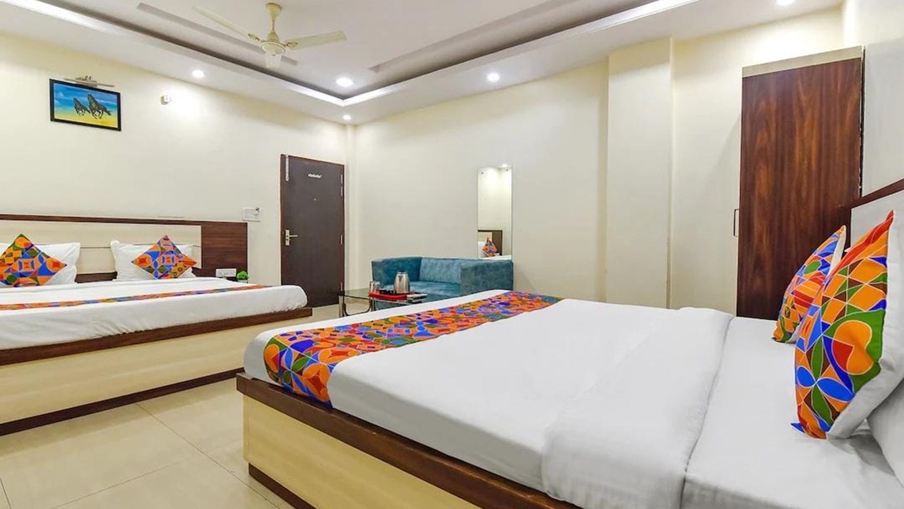 Photo of Bedroom in Raja Park
