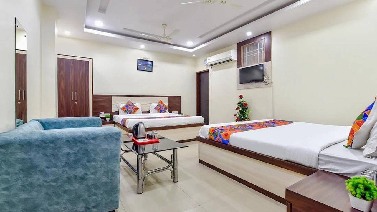 Photo of Bedroom in Raja Park