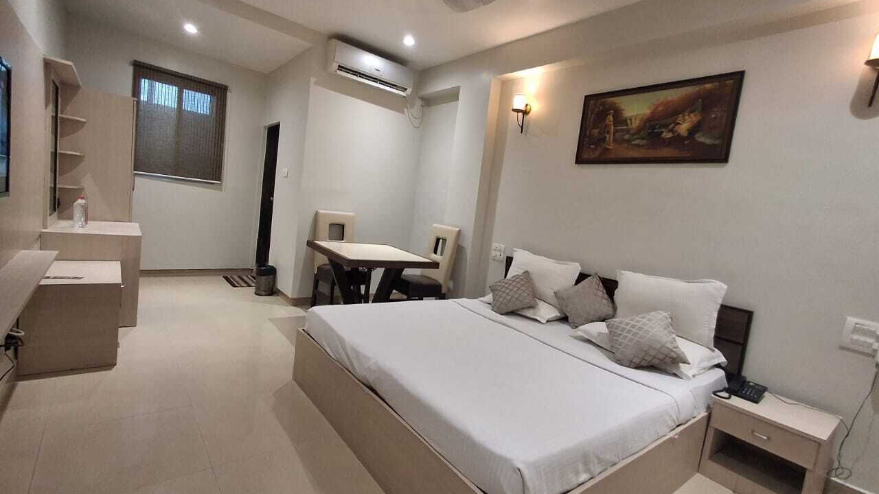 Photo of Bedroom in Bilaspur