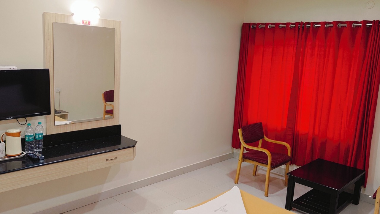 Photo of Bedroom in Kumbakonam