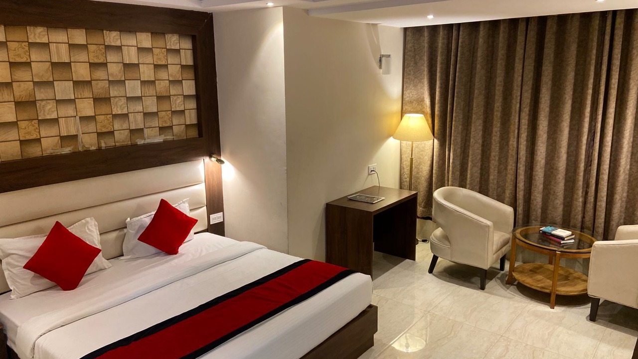 Photo of Bedroom in Basti