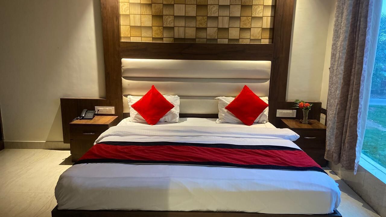 Photo of Bedroom in Basti