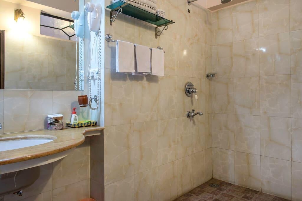 Photo of Bathroom in Bani Park
