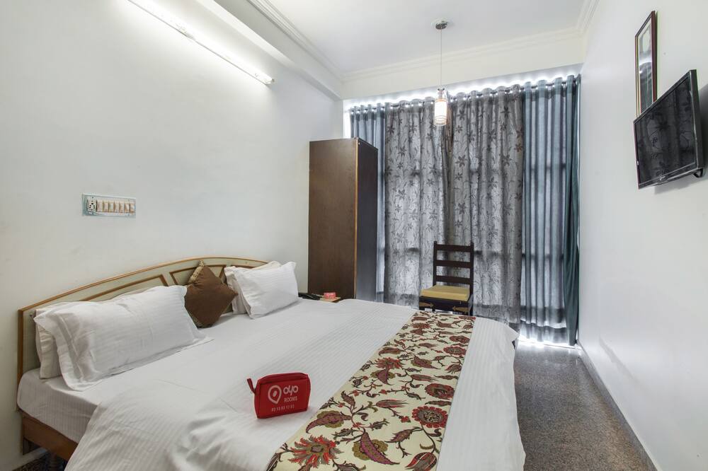 Photo of Bedroom in Raja Park