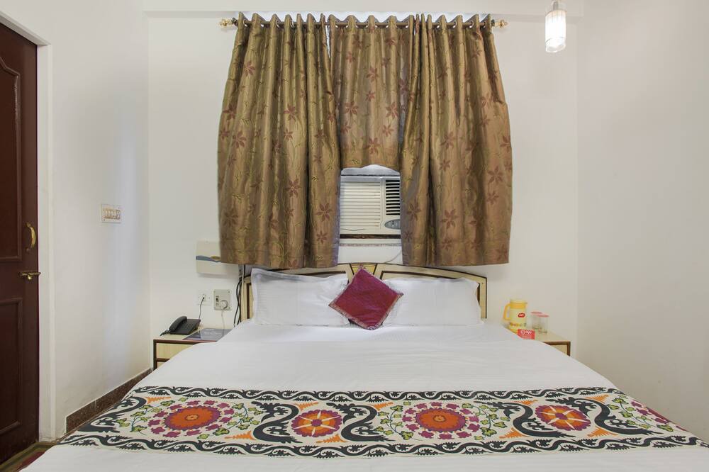 Photo of Bedroom in Raja Park