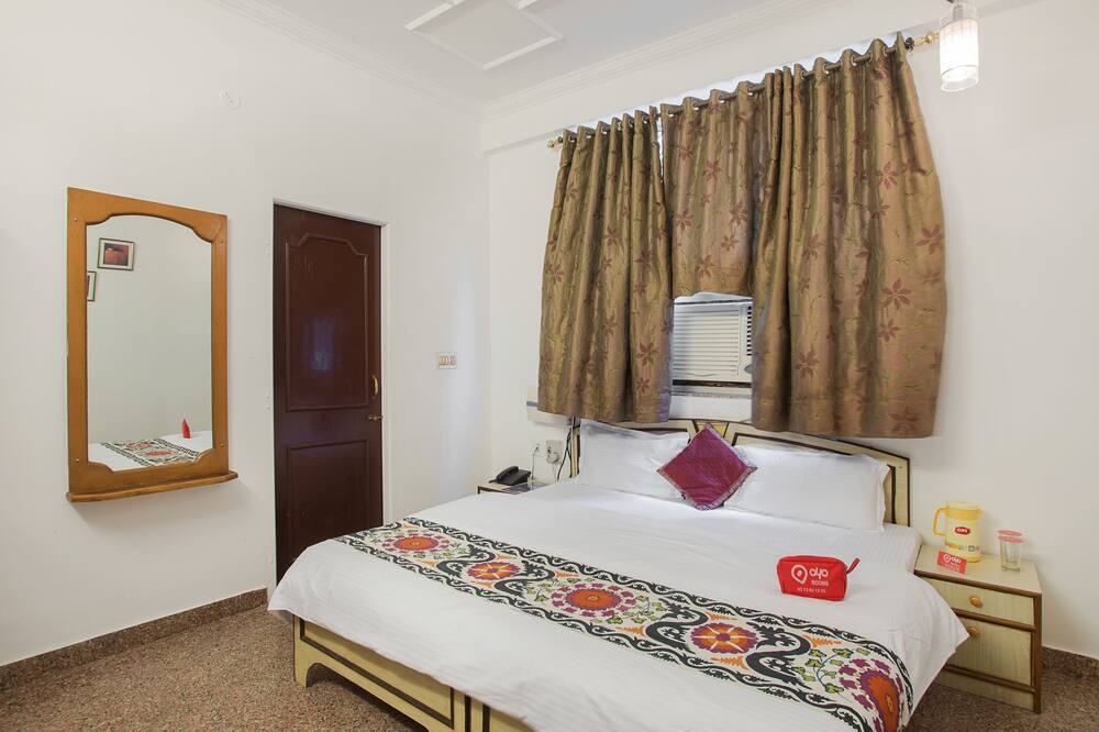 Photo of Bedroom in Raja Park