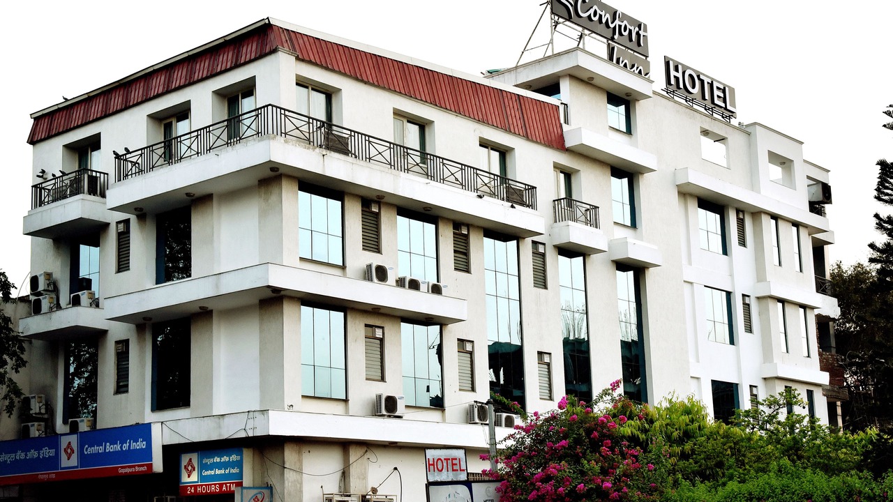 Photo of Outdoor in Tonk Road