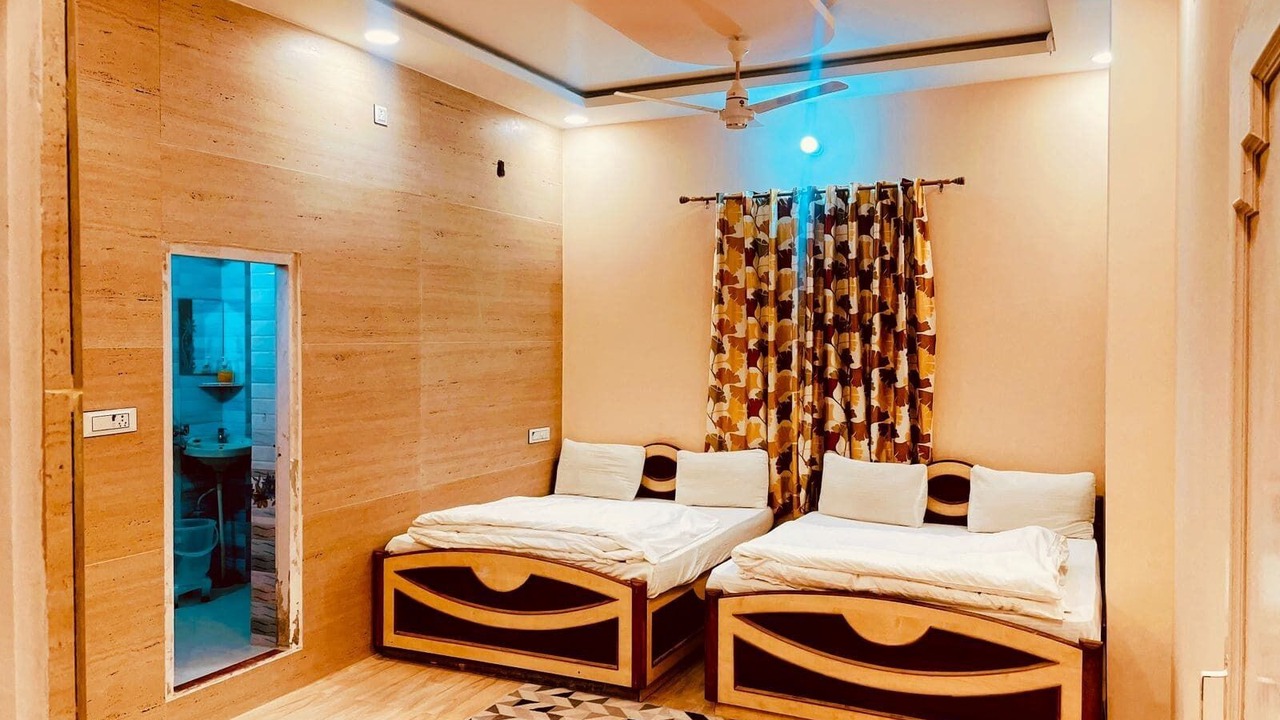 Photo of Bedroom in Khatu