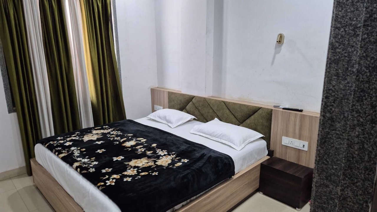 Photo of Bedroom in Shri Madhopur