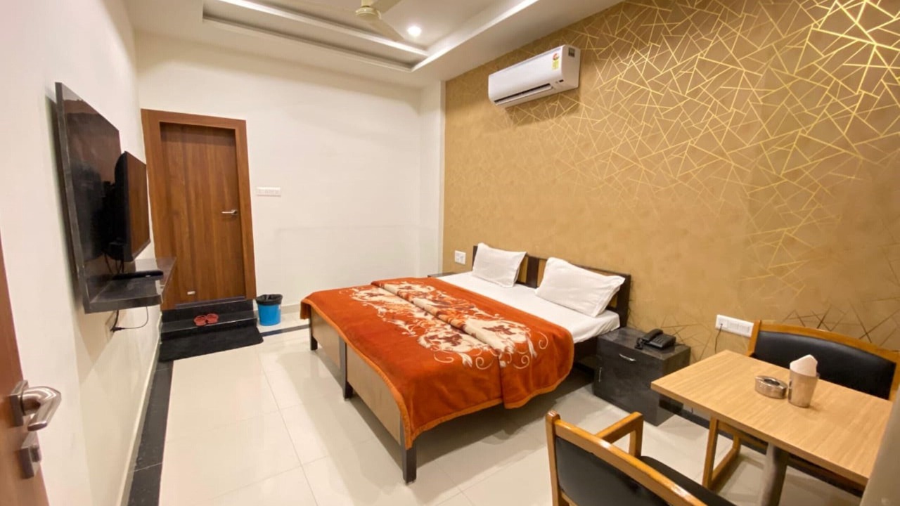 Photo of Bedroom in Chittorgarh