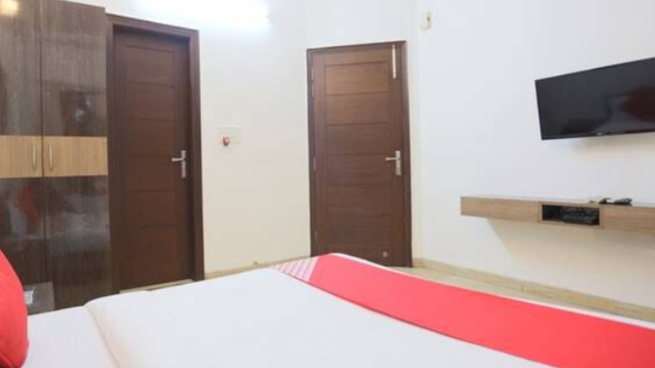 Photo of Bedroom in Khatu