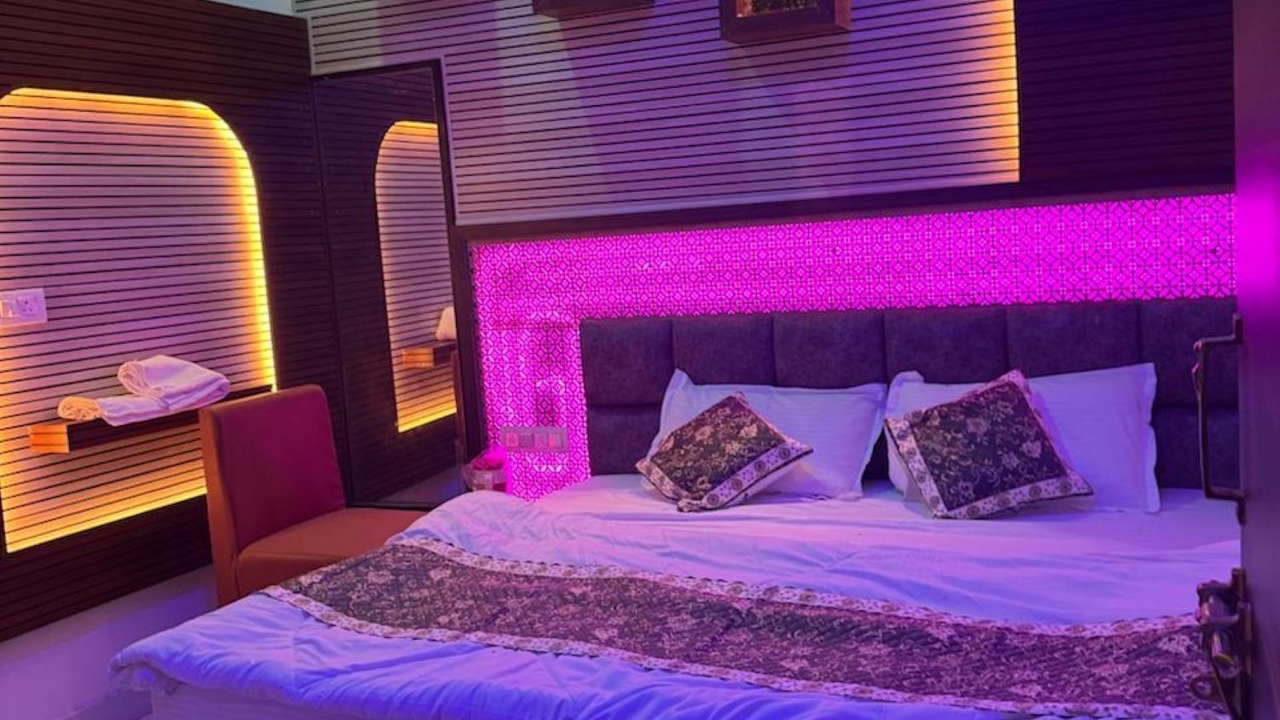 Photo of Bedroom in Khatu