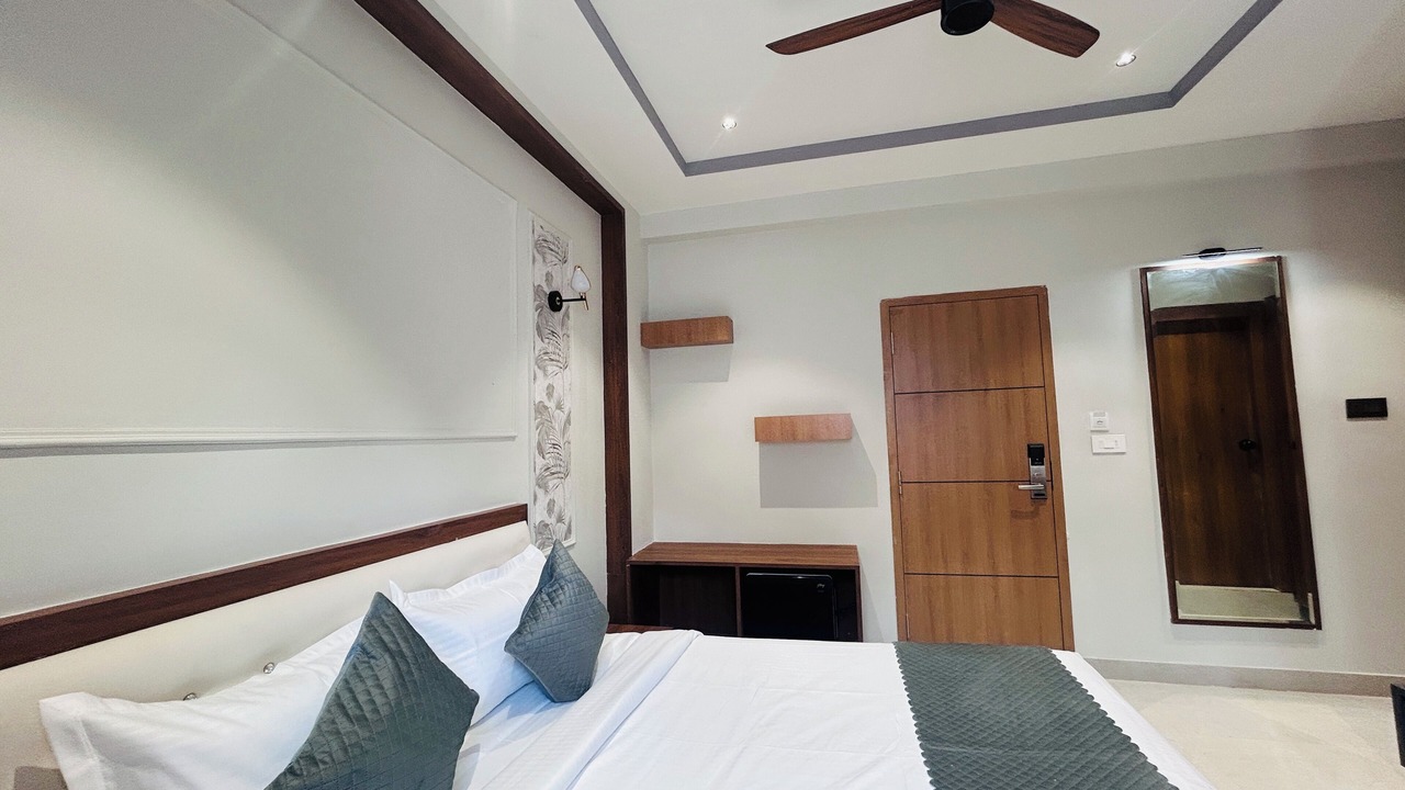 Photo of Bedroom in HITEC City