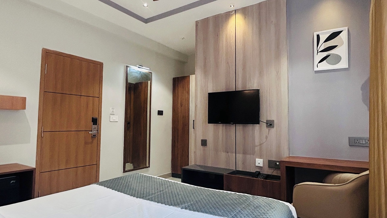 Photo of Bedroom in HITEC City