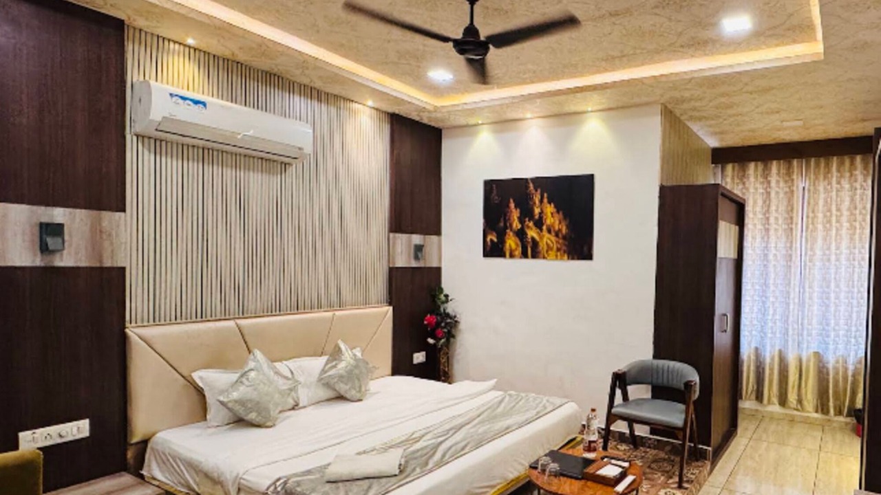 Photo of Bedroom in Ratlam