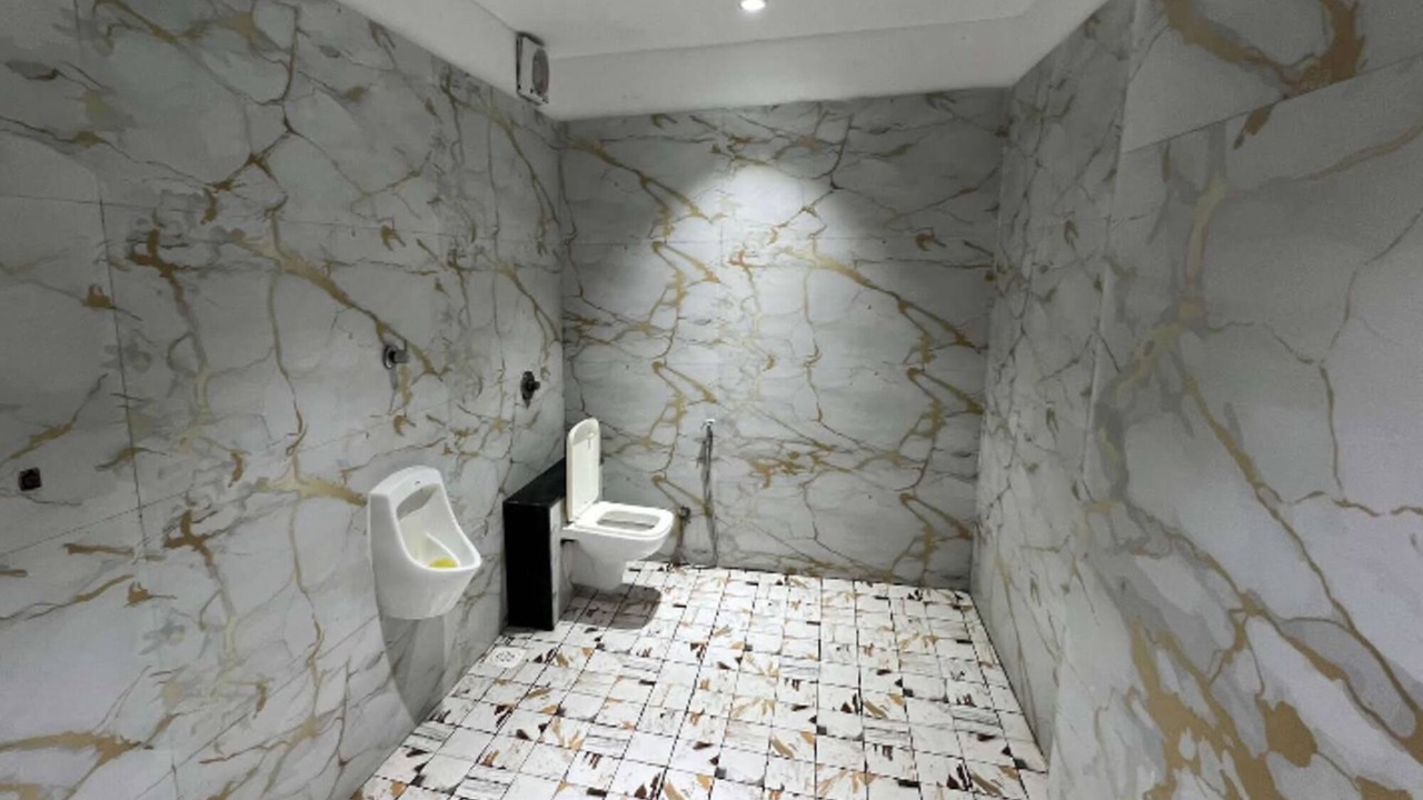 Photo of Bathroom in Ratlam